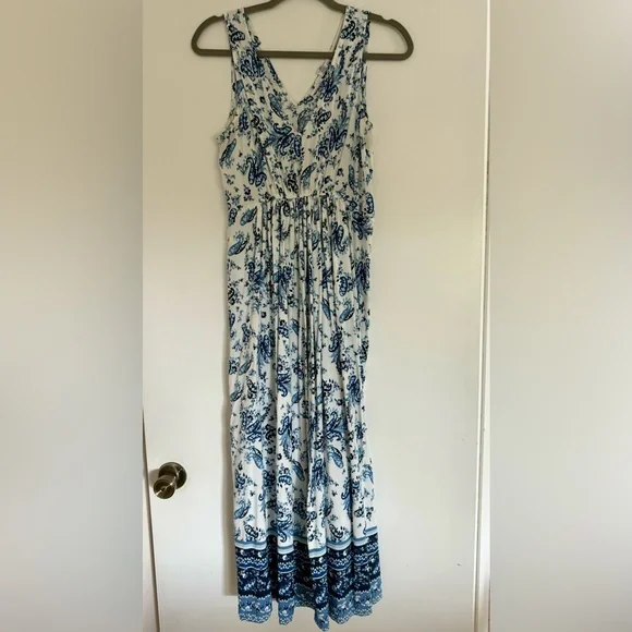 Lucky Brand maxi dress Size M - Picture 2 of 4